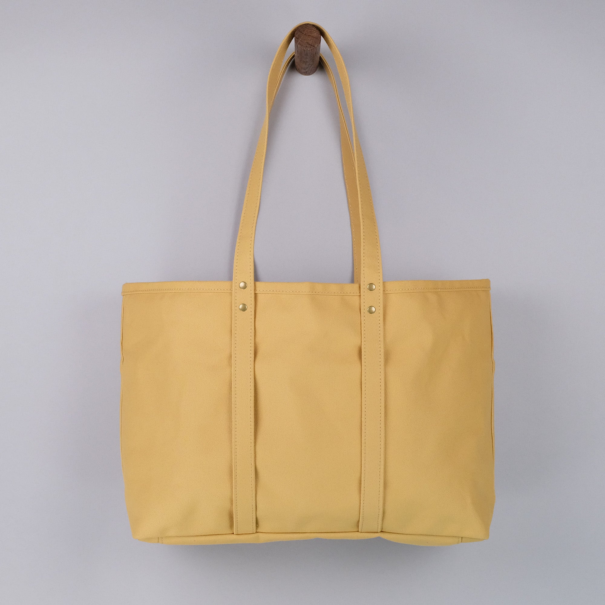 Beachwood Yoga Tote Bag