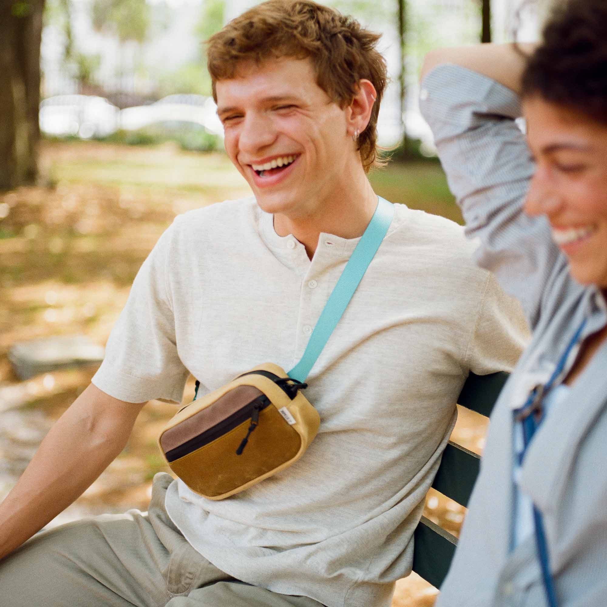 Oxford Crossbody Pack