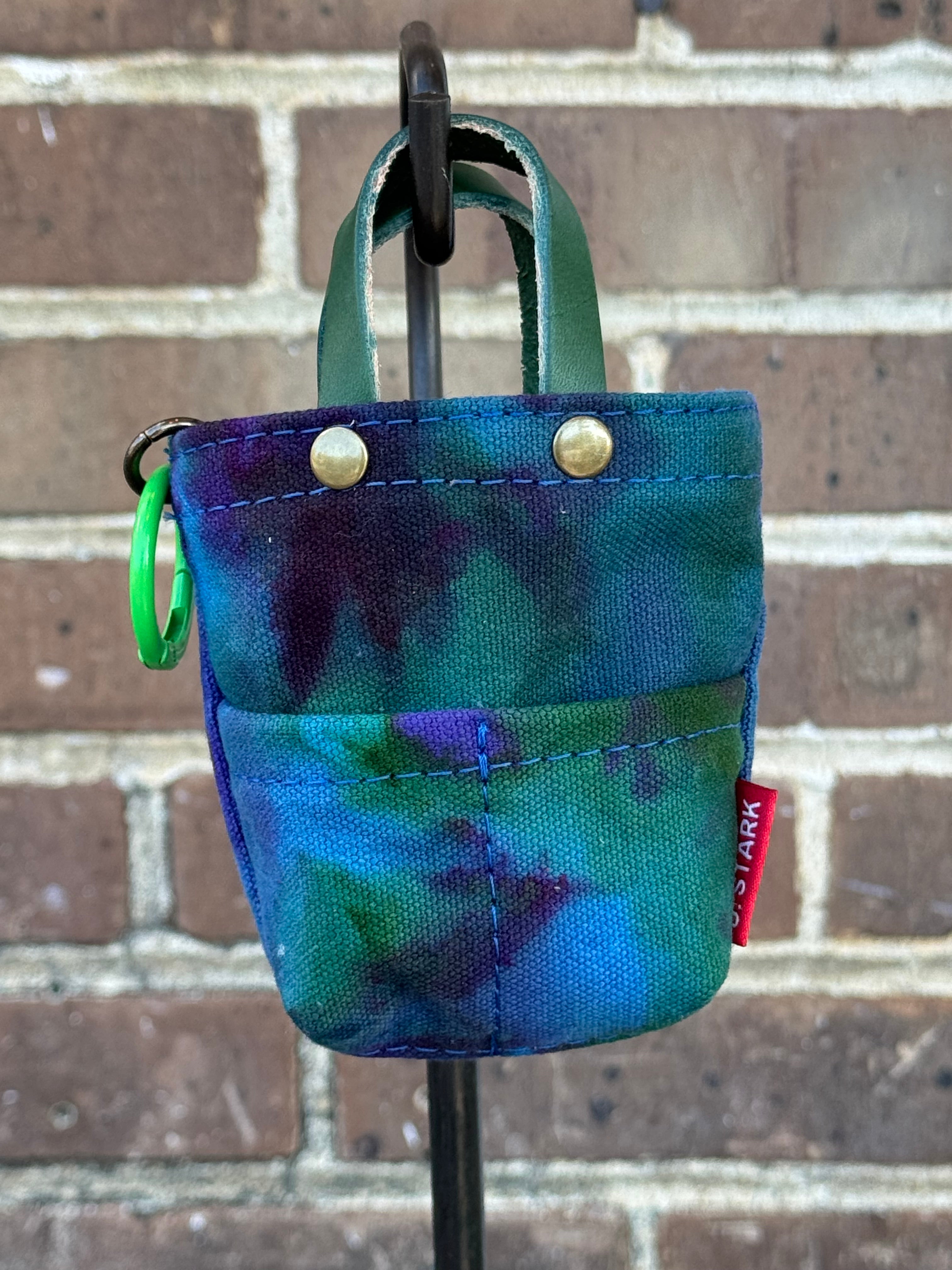 Tiny Tasty Waves Tremont